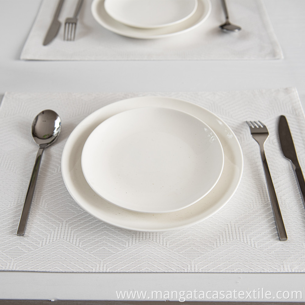 placemats white